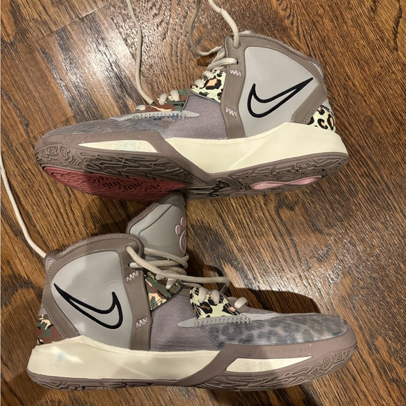 Nike Kyrie Infinity Leopard youth 7 - Picture 3 of 7